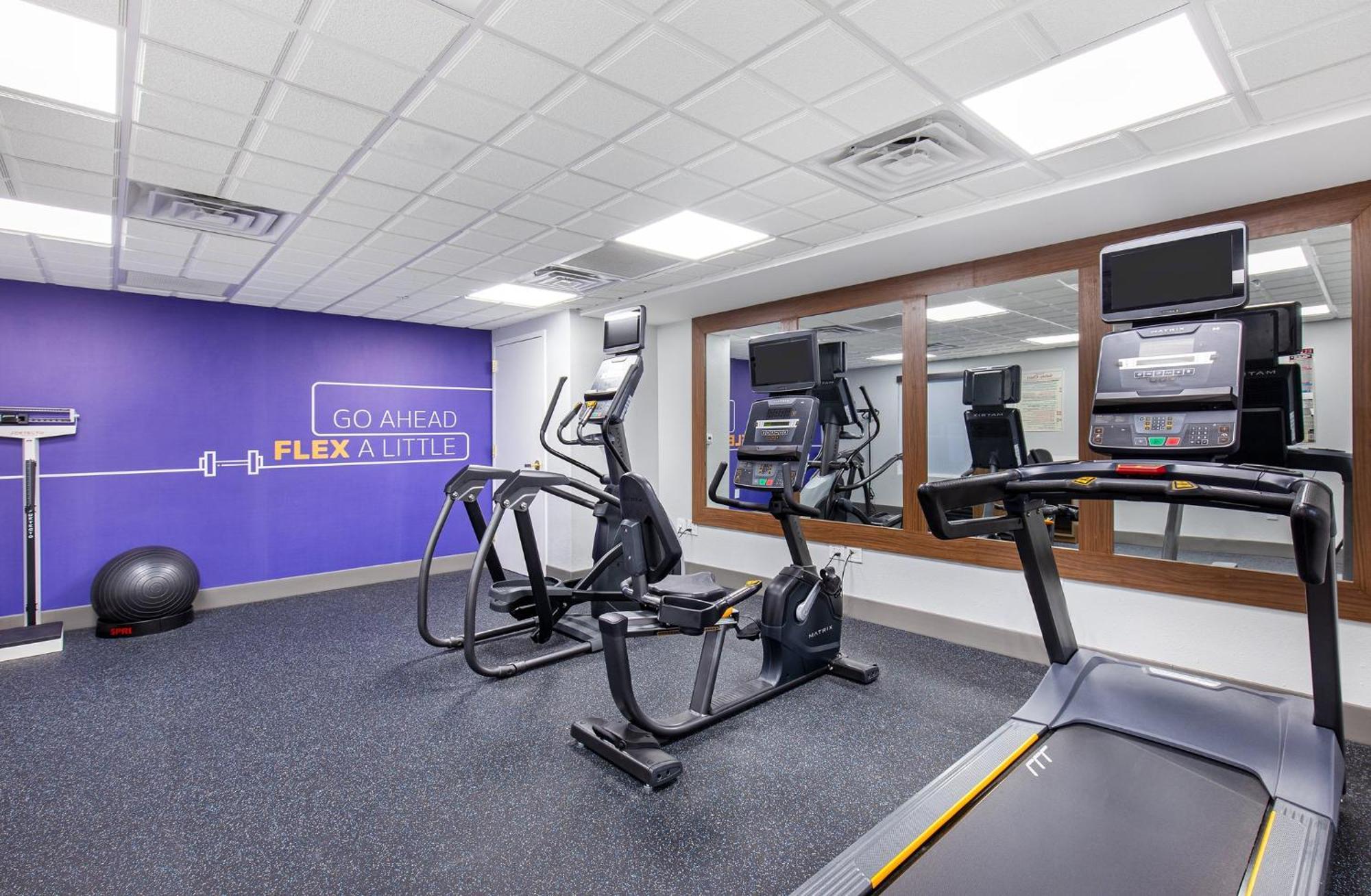 Holiday Inn Express Hurricane Mills Waverly By Ihg Eksteriør bilde