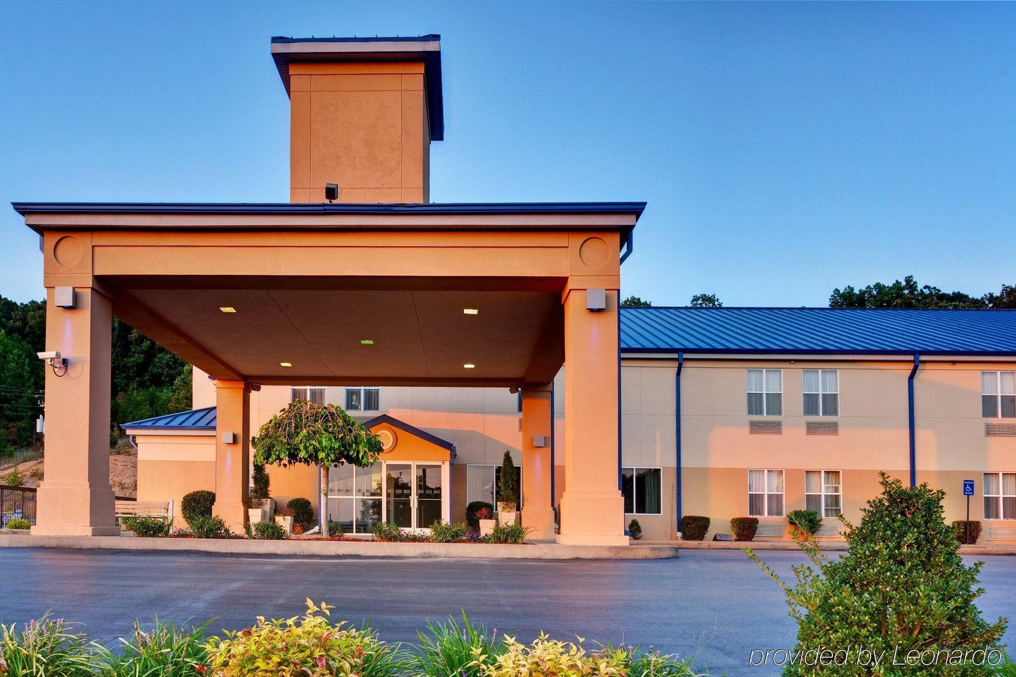 Holiday Inn Express Hurricane Mills Waverly By Ihg Eksteriør bilde