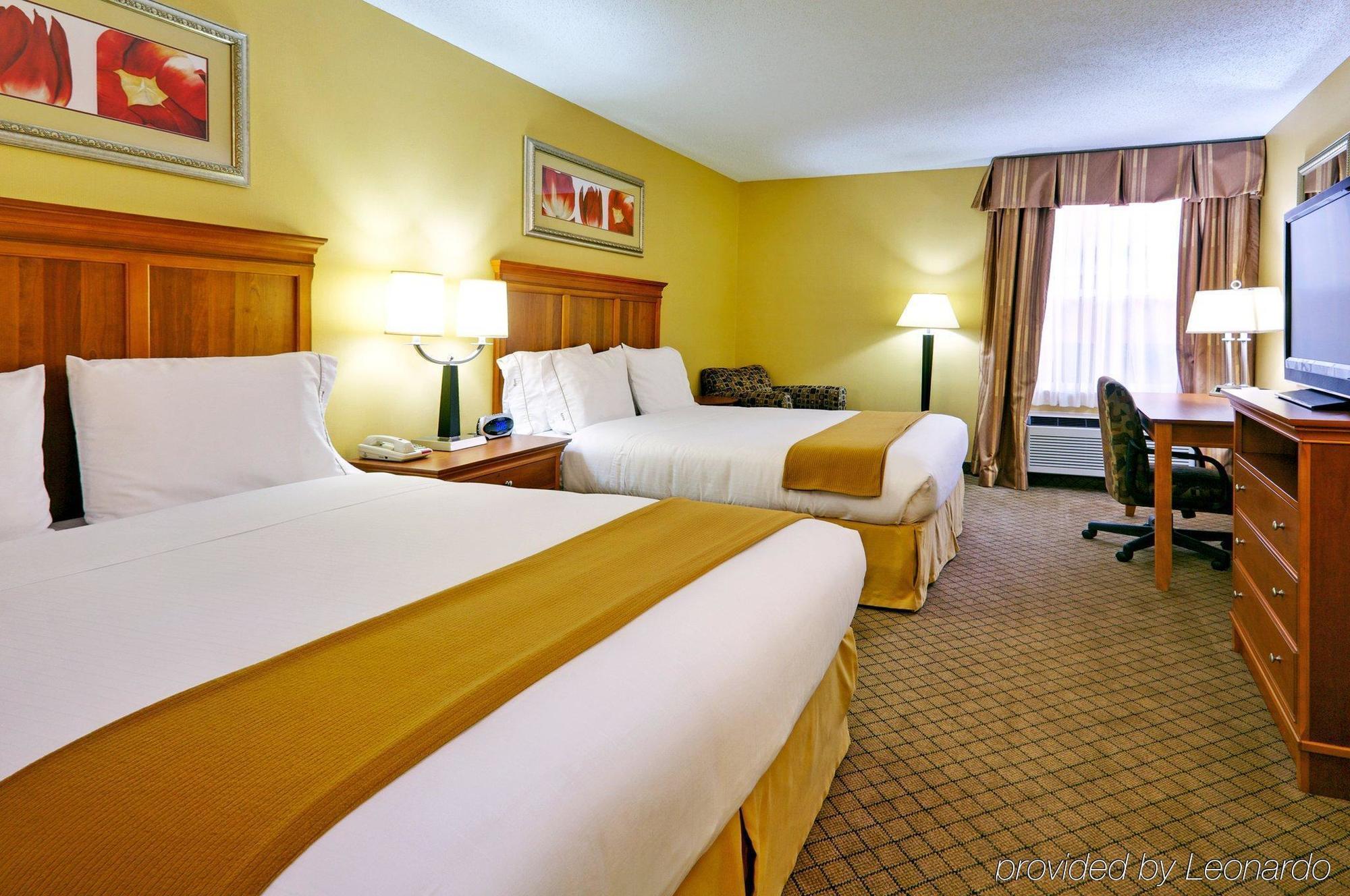 Holiday Inn Express Hurricane Mills Waverly By Ihg Rom bilde