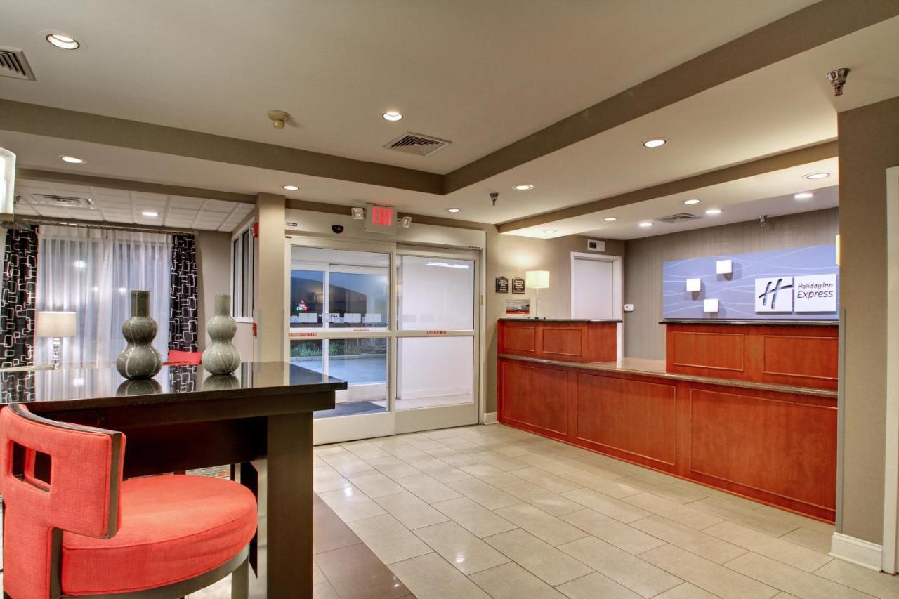 Holiday Inn Express Hurricane Mills Waverly By Ihg Eksteriør bilde